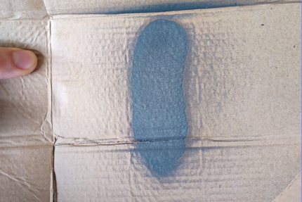 A trial run. There’s still too much paint coming out of the spray gun.