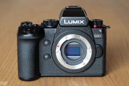 The relatively large body houses a small sensor. It is probably the same as in the Lumix DC-GH6.